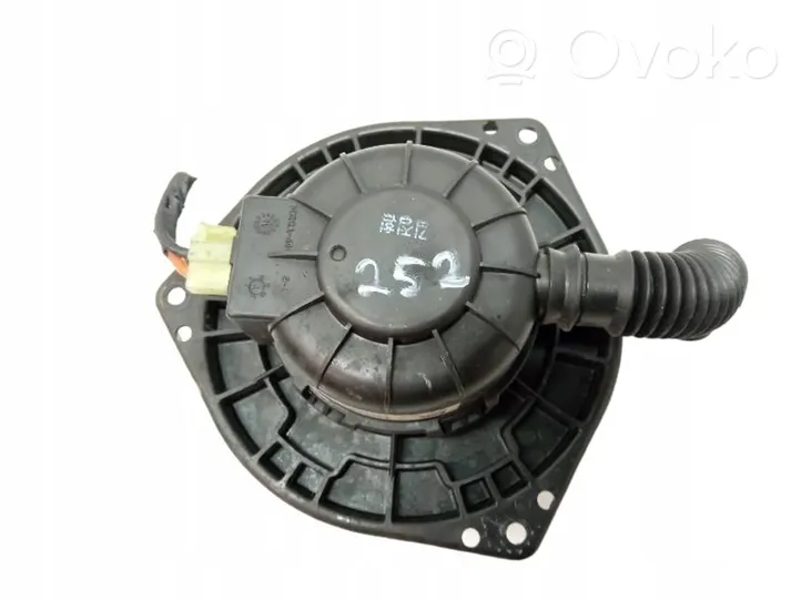 Chevrolet Aveo Ventola riscaldamento/ventilatore abitacolo 