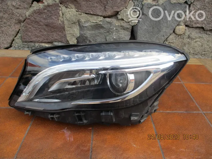 Mercedes-Benz GLA W156 Phare frontale A1569062300