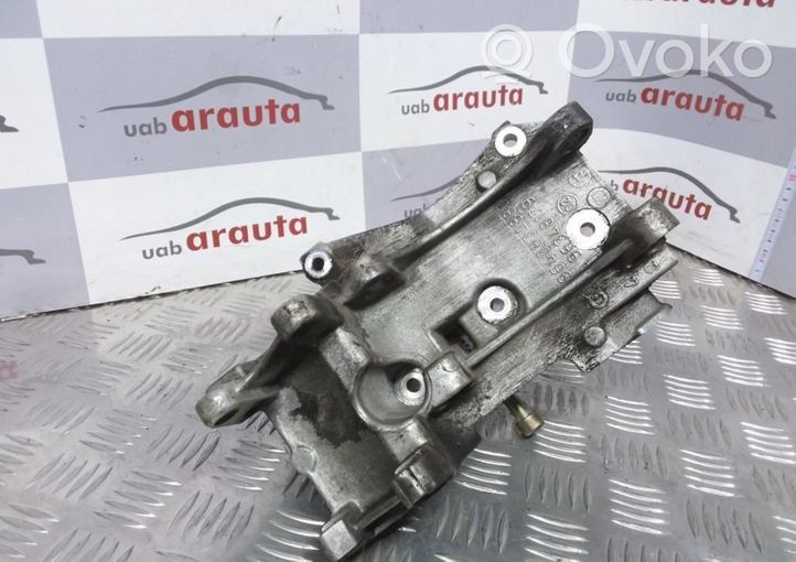 Citroen C5 Ģeneratora stiprinājums 9643834880