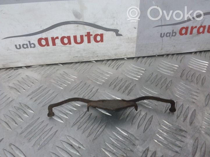 Opel Vectra C Front brake pad spring 28525