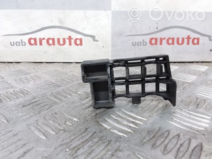 BMW M5 Radiator mount bracket 7845825