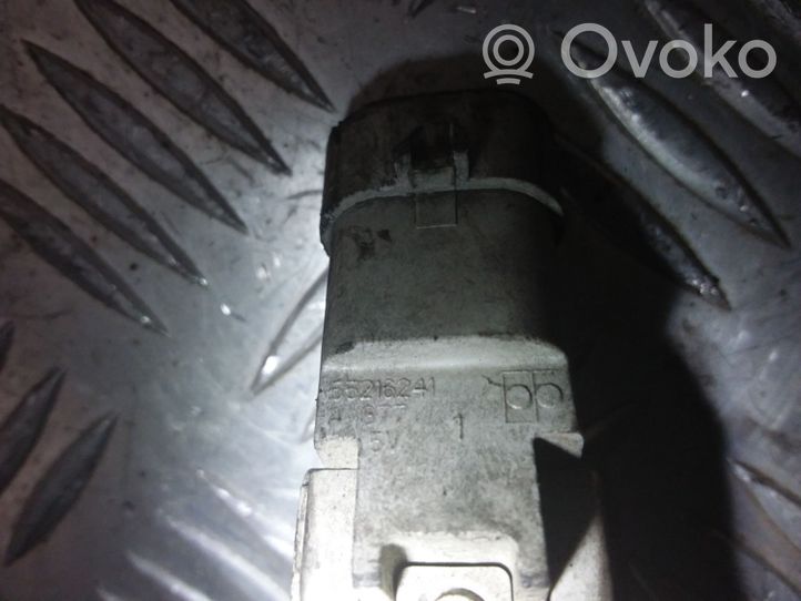 Opel Corsa C Generator impulsów wałka rozrządu 55216241