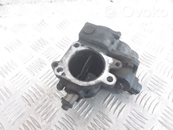 Toyota Avensis T250 Clapet d'étranglement 8967221020