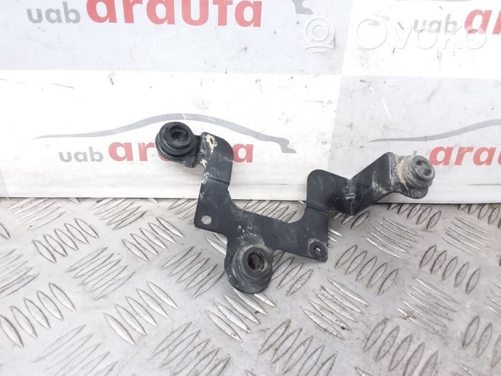 Audi Q3 8U ABS bloka turētājs 5N0614235C