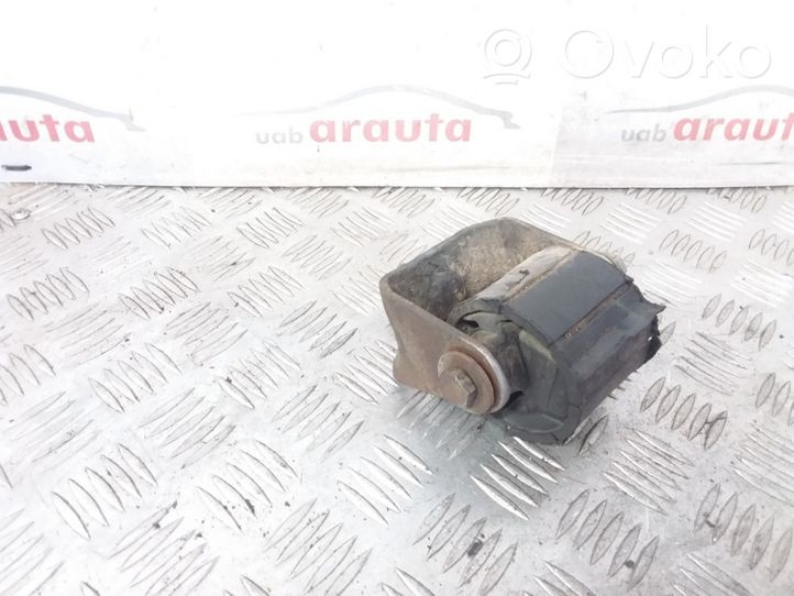 Mercedes-Benz Sprinter W901 W902 W903 W904 Supporto della scatola del cambio 9012421413