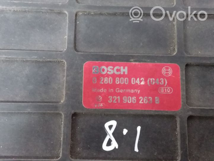 Volkswagen Golf II Calculateur moteur ECU 321906263B