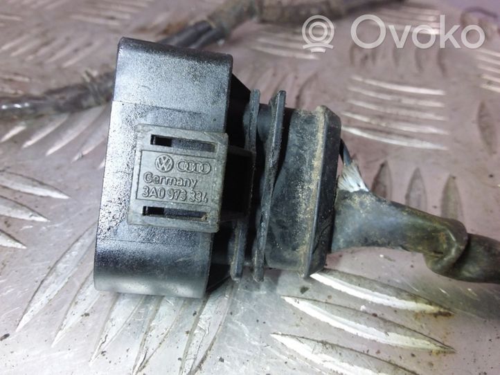 Volkswagen PASSAT B5 Sensore della sonda Lambda 3A0973334