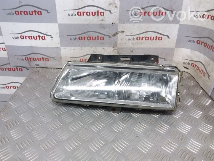 Citroen Xantia Lampa przednia 203149B