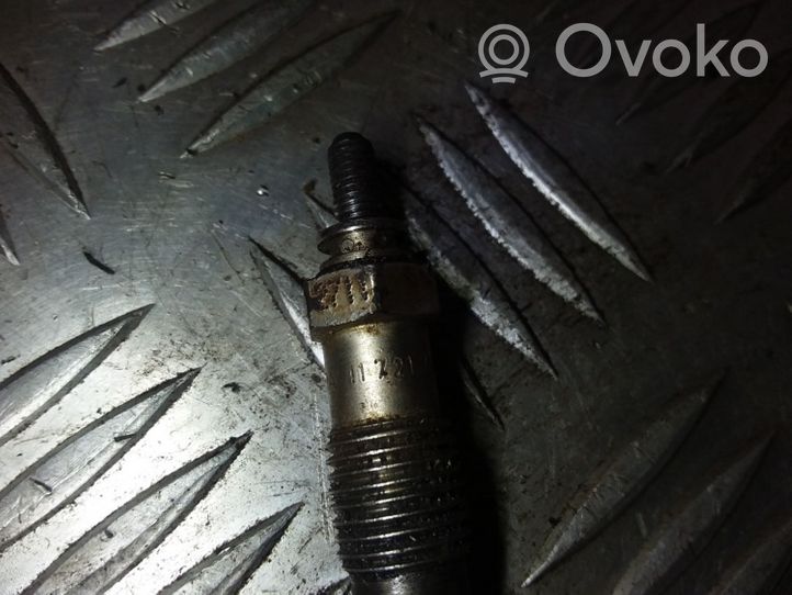 BMW 3 E36 Glow plug 11721792