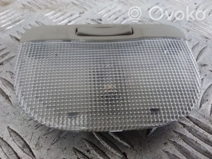 Subaru Legacy Illuminazione sedili posteriori VC12068