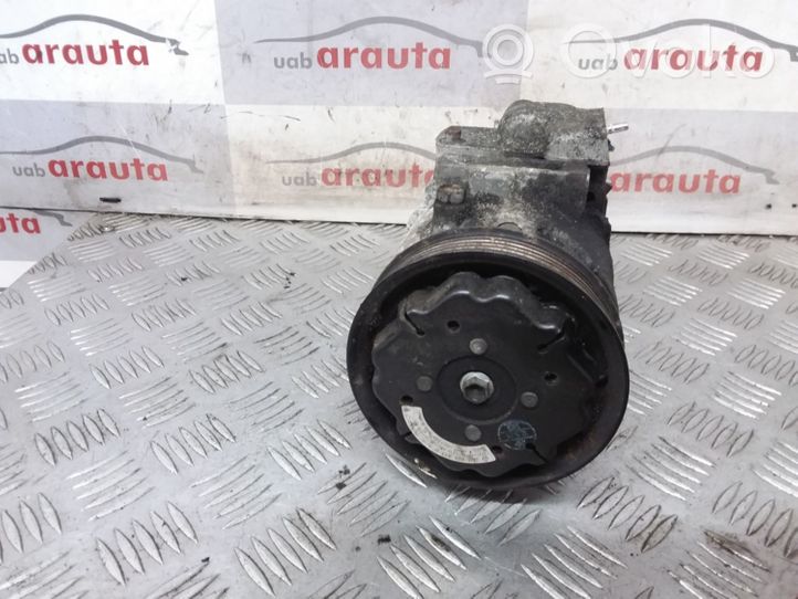 Volkswagen Polo Compressore aria condizionata (A/C) (pompa) 6Q0820803D