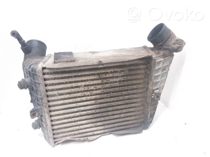 Audi A6 S6 C4 4A Radiador intercooler 4A0145805K