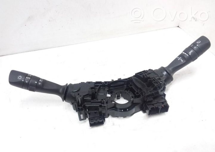 Toyota RAV 4 (XA40) Leva/interruttore dell’indicatore di direzione e tergicristallo 