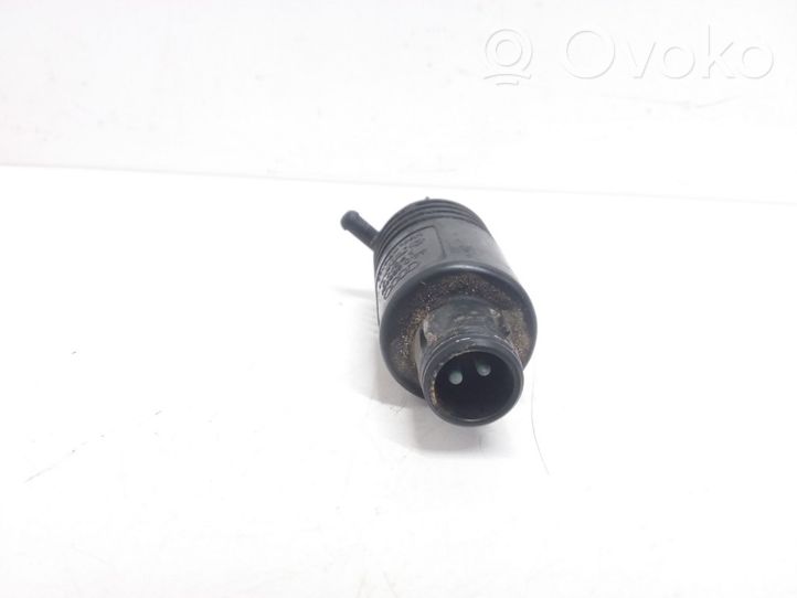 Audi A4 S4 B5 8D Pompe de lave-glace de pare-brise 4A0955651