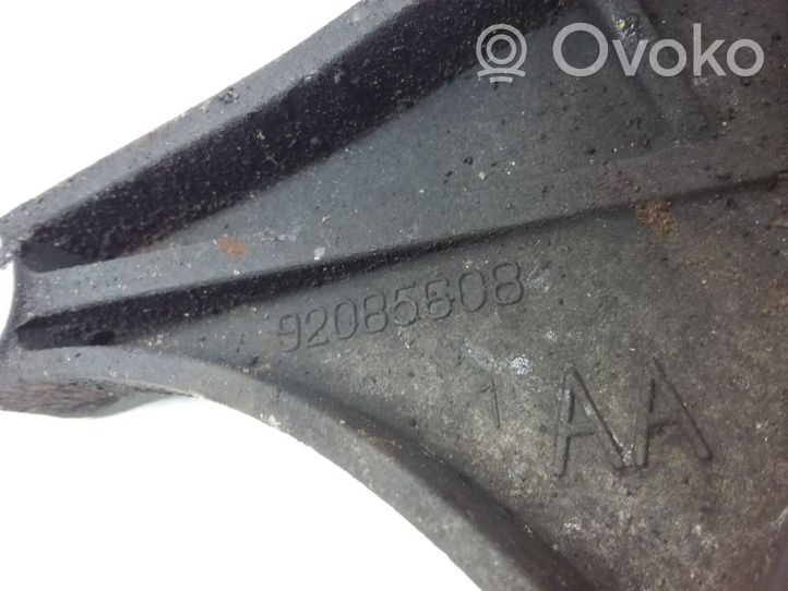 Opel Zafira A Supporto della scatola del cambio 92085608