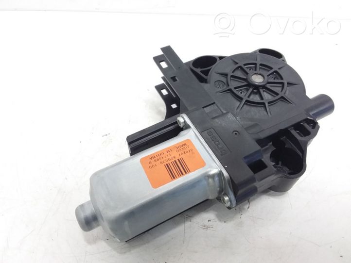 Volvo C30 Motorino alzacristalli della portiera anteriore 979038100