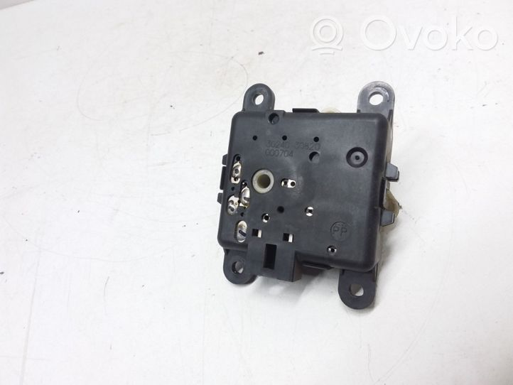 Nissan Almera N16 Moteur / actionneur de volet de climatisation 3G24030820