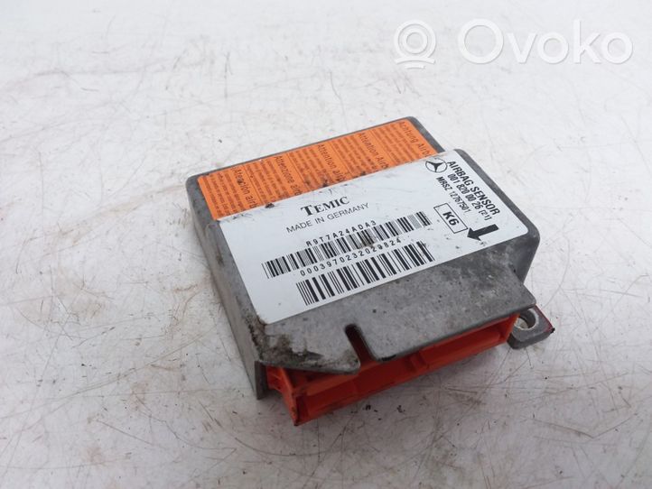 Mercedes-Benz E W210 Module de contrôle airbag 0018200026