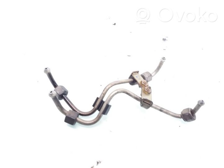 Opel Astra H Tuyau d'alimentation d'injecteur de carburant 