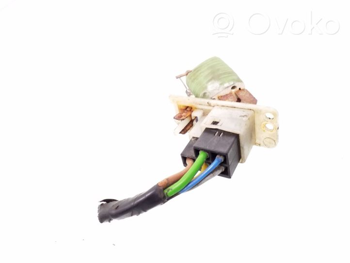 Opel Astra F Heater blower fan relay 