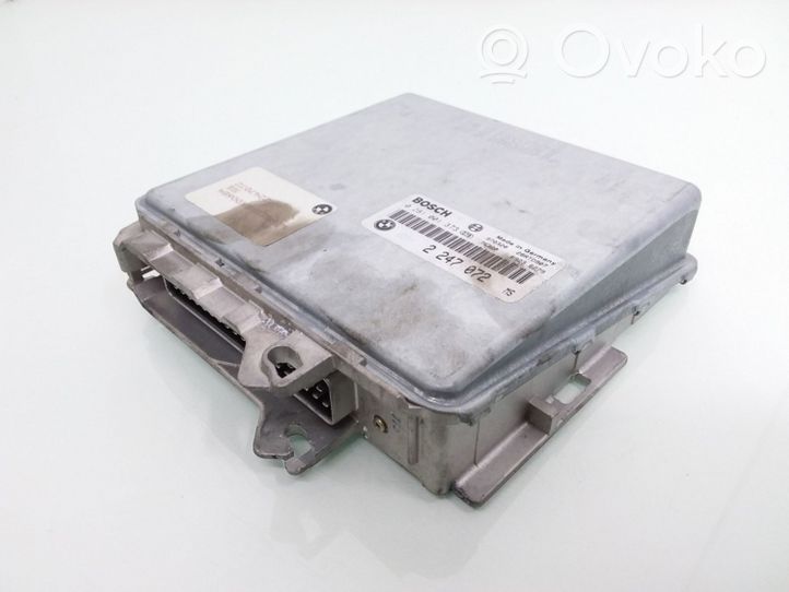 BMW 5 E39 Calculateur moteur ECU 2247072