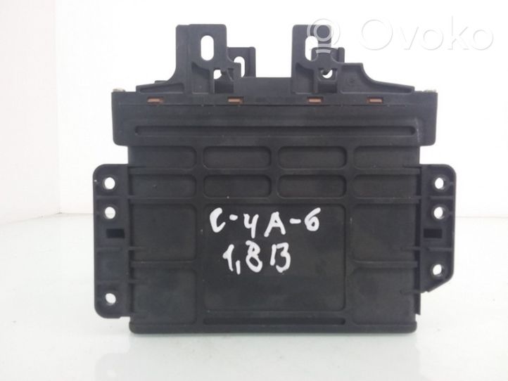 Audi A6 S6 C4 4A Unidad de control/módulo de la caja de cambios 01N927733BE