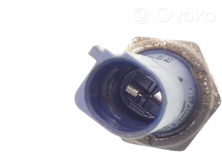 Audi A4 S4 B7 8E 8H Sensore di pressione dell’olio 06H919081A