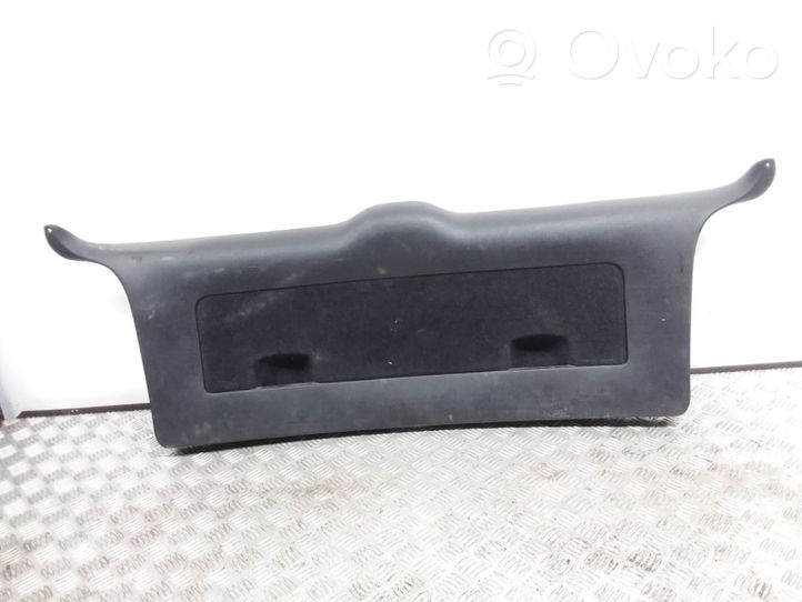 Volkswagen PASSAT B5.5 Tailgate/boot lid cover trim 3B9867601