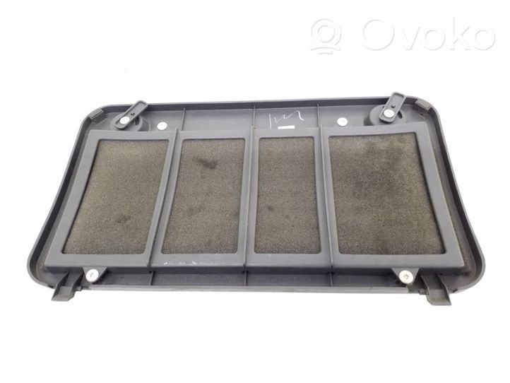 Mercedes-Benz ML W163 Altro elemento di rivestimento bagagliaio/baule A1636900227