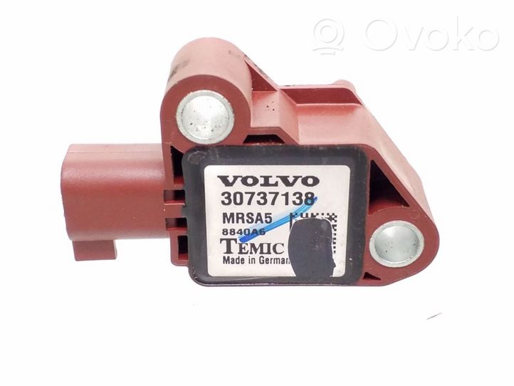 Volvo V50 Airbag deployment crash/impact sensor 30737138