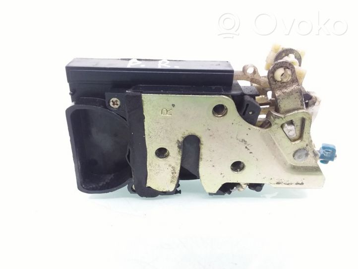 Daewoo Lanos Front door lock 8A07