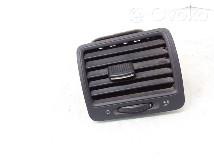 Volkswagen Golf V Copertura griglia di ventilazione laterale cruscotto 1K0819709