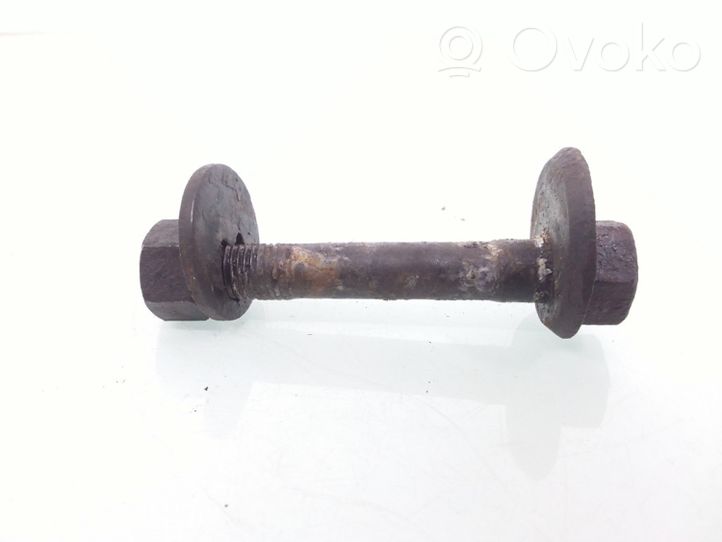 Volkswagen Transporter - Caravelle T4 Rear suspension camber bolt 