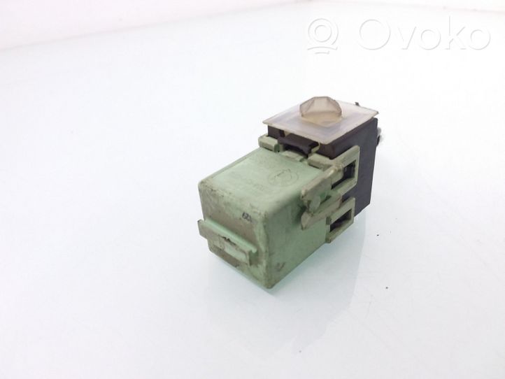 BMW 3 E46 Other relay 8373700