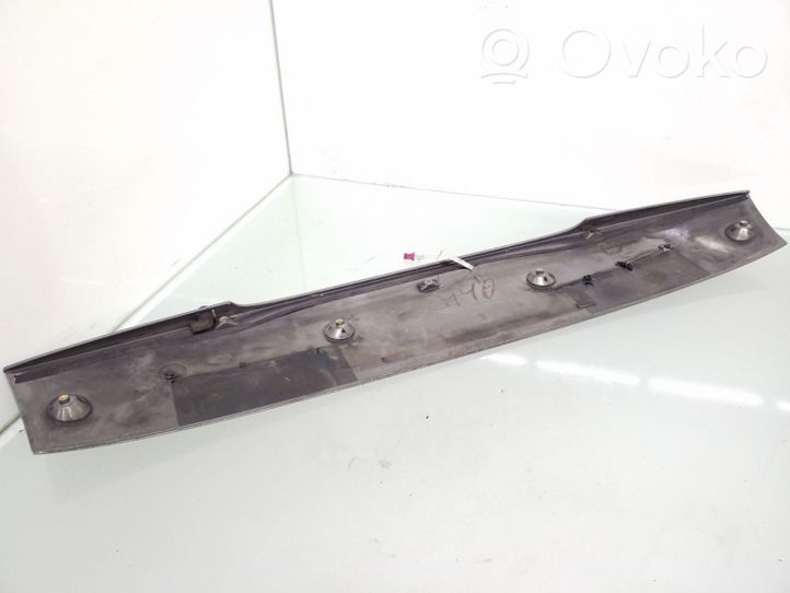 BMW 3 E46 Spoiler del portellone posteriore/bagagliaio 8235987