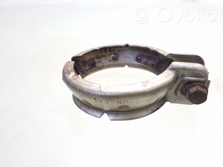 Mercedes-Benz E W211 Muffler pipe connector clamp A2034900441