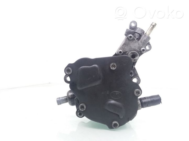 Audi A4 S4 B5 8D Vacuum pump 038145209A