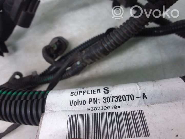 Volvo V50 Moottorin asennusjohtosarja 30732070A