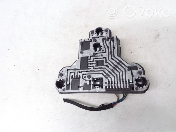 Volkswagen Golf III Element lampy tylnej 1H6945257