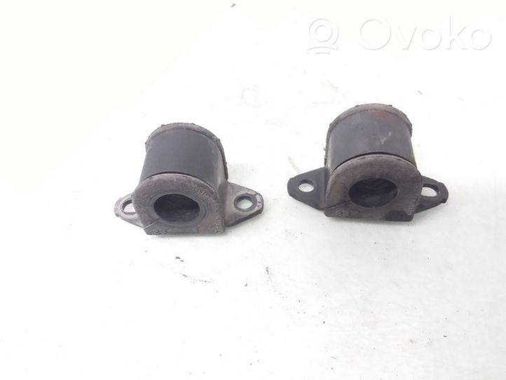 Toyota Avensis T250 Supporto per boccola della barra antirollio, anteriore 