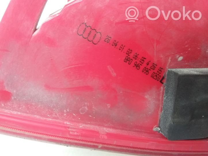 Audi A3 S3 8P Lampa tylna 8P0945095025S