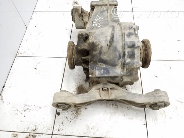 Volkswagen PASSAT B5 Rear differential CUC