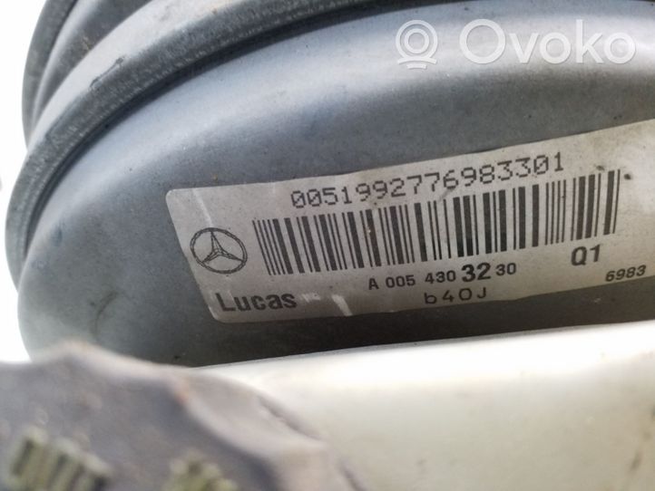 Mercedes-Benz E W210 Bomba de freno A0054303230