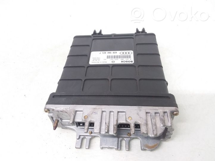 Audi A4 S4 B5 8D Variklio valdymo blokas 028906021F