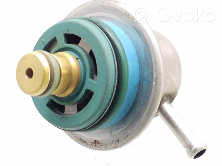 Opel Astra G Fuel pressure regulator 0280160560