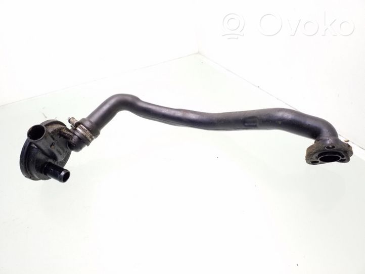 Volkswagen PASSAT B4 Ventilācijas caurule 028129101D