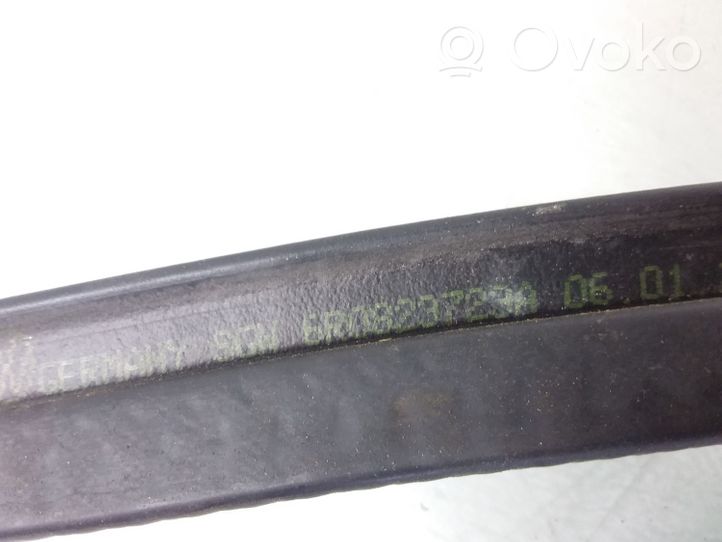 Audi A1 Engine compartment rubber 6R0823723A