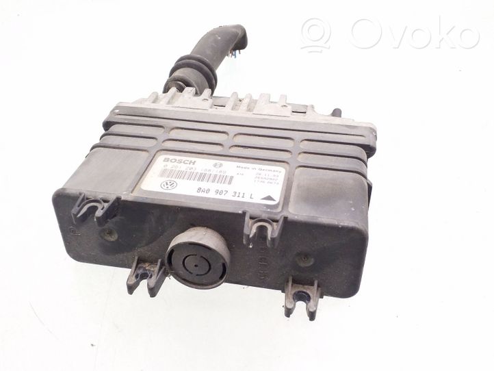 Volkswagen PASSAT B4 Calculateur moteur ECU 8A0907311L