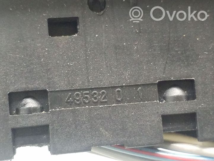 Opel Vectra B Ramka drążka zmiany biegów 90503604