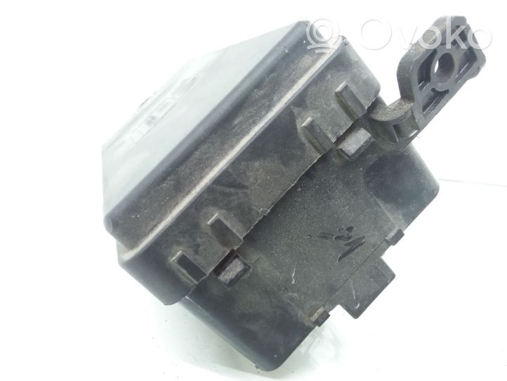 Rover 214 - 216 - 220 Module de fusibles YQH100920